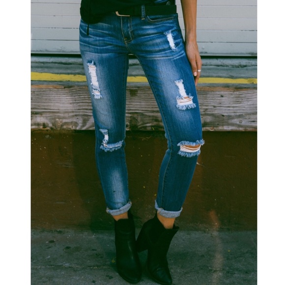 Last Pair M Bestseller Distressed Skinny Jean - Picture 3 of 7